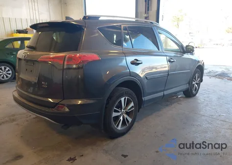 2018 Toyota Rav4 Xle из США, поврежденный, VIN JTMRFREV3JJ221912